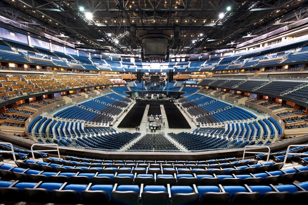 04 Amway Center Inside